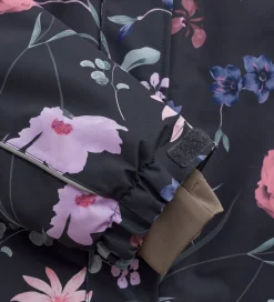 En Fant Flyverdragt - Ebony m. Blomster/Flæser