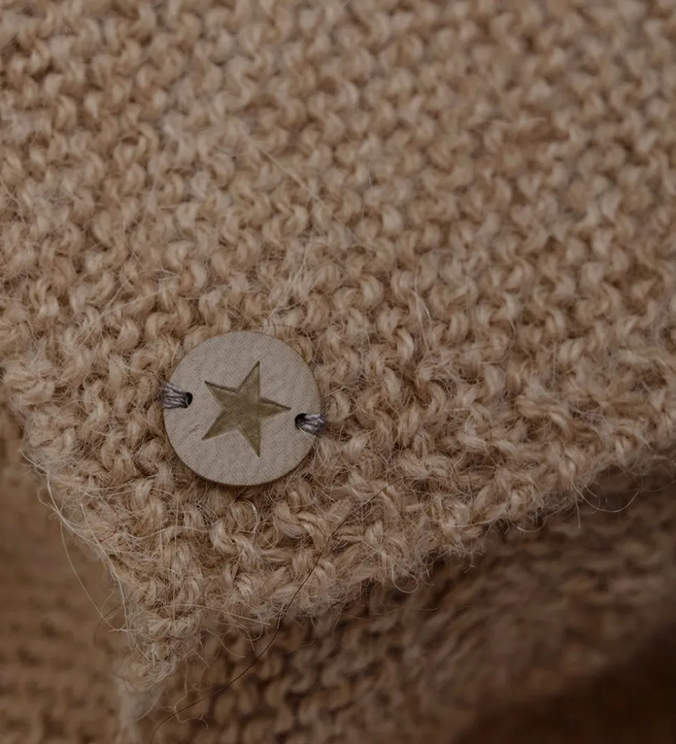 Huttelihut Babyhjelm m. Kvast - Alpakauld - Strik - Camel Melang