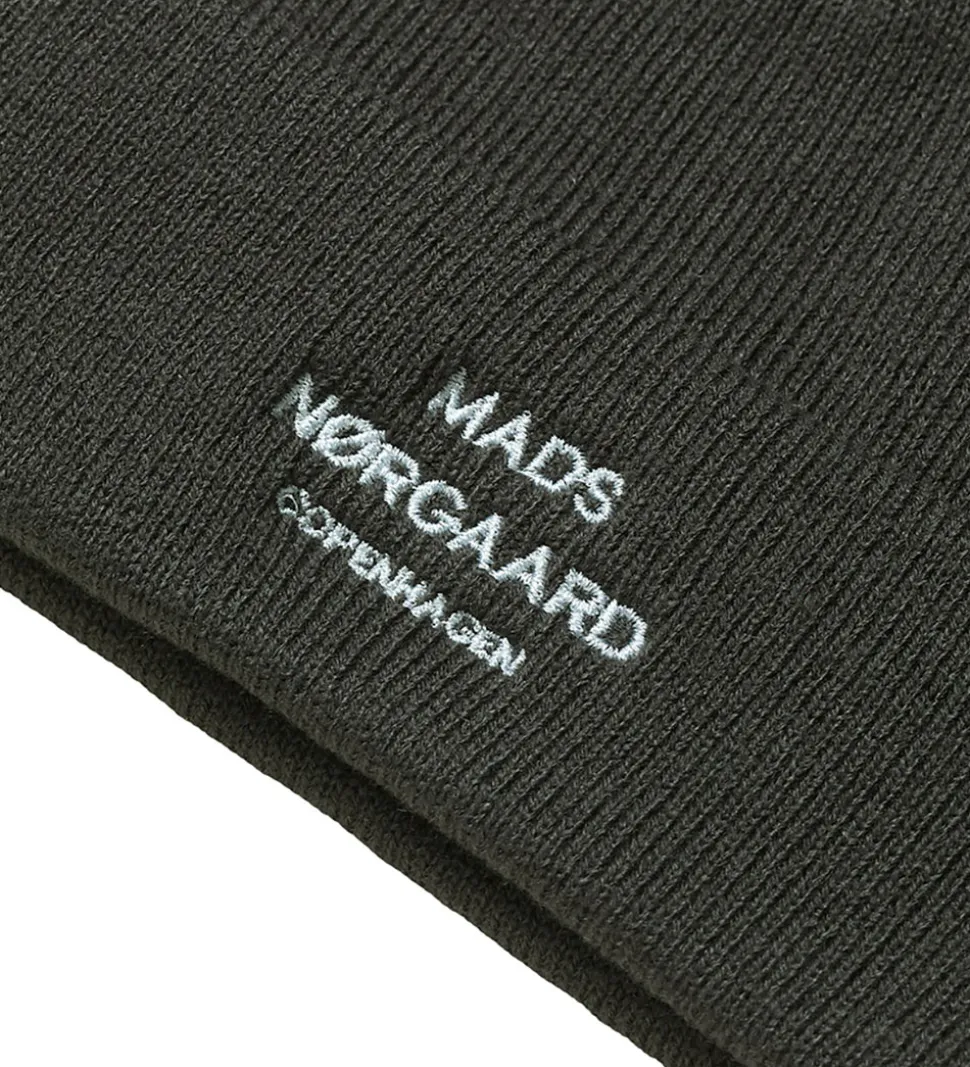 Mads Nørgaard Hue - Strik - Isak - Asphalt