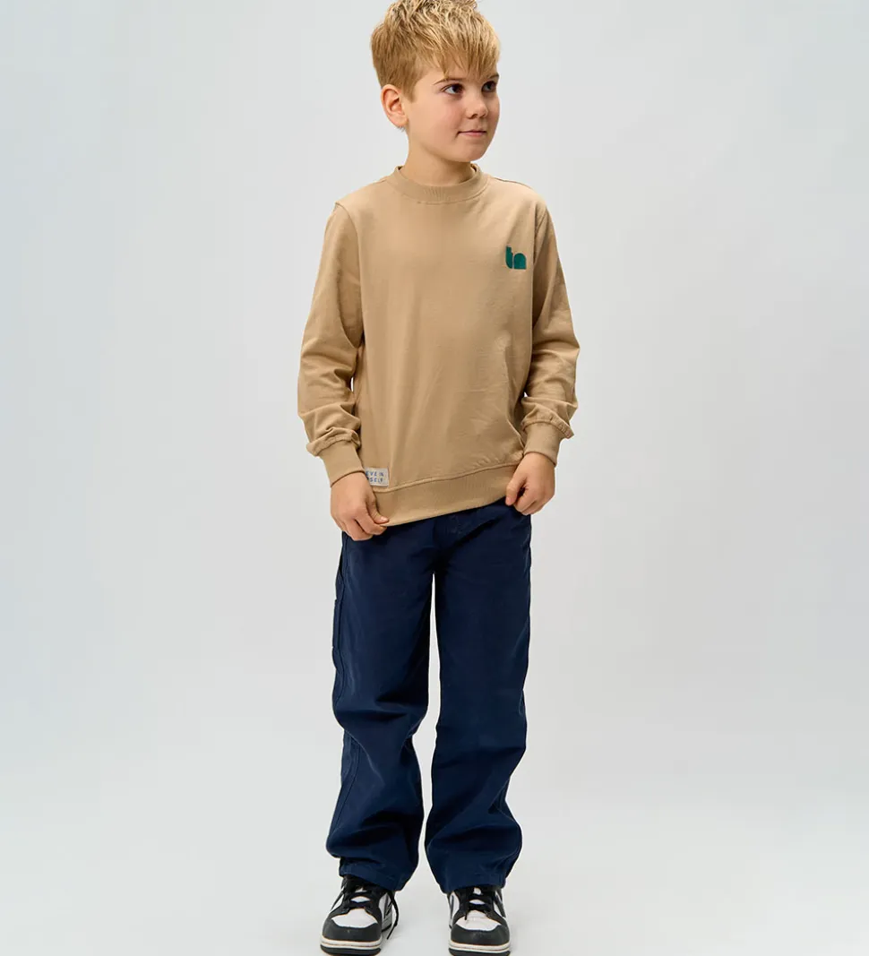 The New Jeans - TnRoux - Navy Blazer